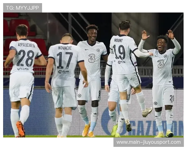 奥多伊冲击防线，森林连破大门