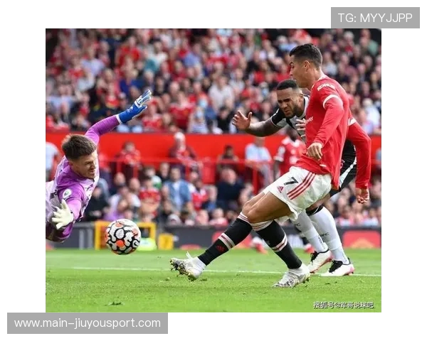 C罗梅开二度，曼联4-1大胜利物浦继续发力